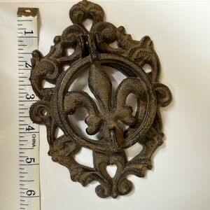 Fleur de lis door knocker